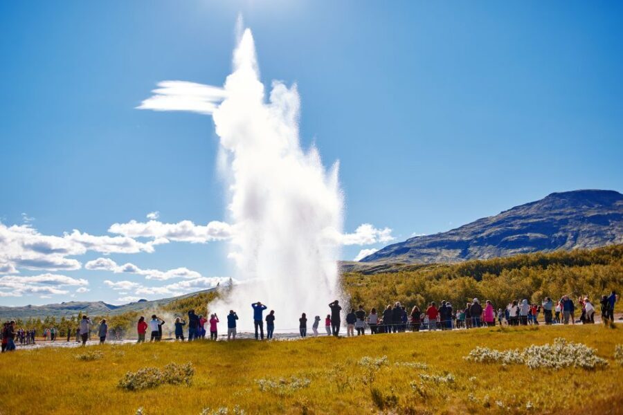 Reykjavik: Golden Circle Day Trip with Blue Lagoon Transfer - Gullfoss Waterfall: The 32-Meter Drop That Hits Hard