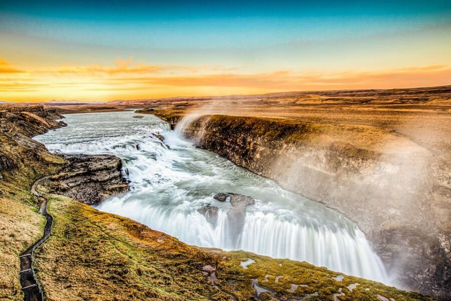 Reykjavik: Golden Circle Full-Day Tour with Kerid Crater - Hveragerði Break: A Small Reset Before the Big Geology