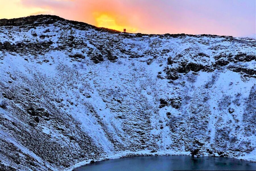 Reykjavík: Golden Circle Minibus Tour & Blue Lagoon Transfer - Kerið Crater: A Quick Walk With Big Volcanic Payoff