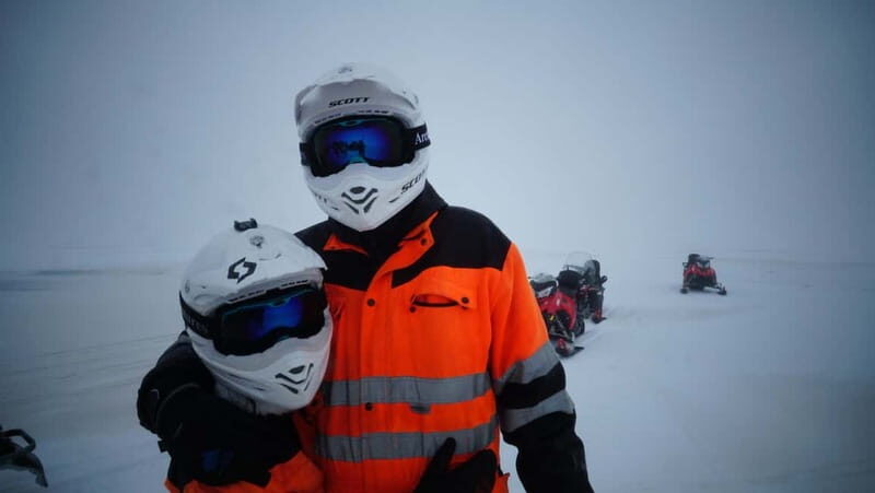 Reykjavik: Golden Circle Super Jeep and Snowmobile Tour - The snowmobile ride on Langjökull: what the one hour is really like