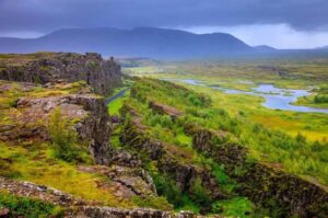 Reykjavik: Golden Circle Tour and Sky Lagoon Entry Ticket - Thingvellir National Park: Standing at the Plate Boundary and the First Parliament