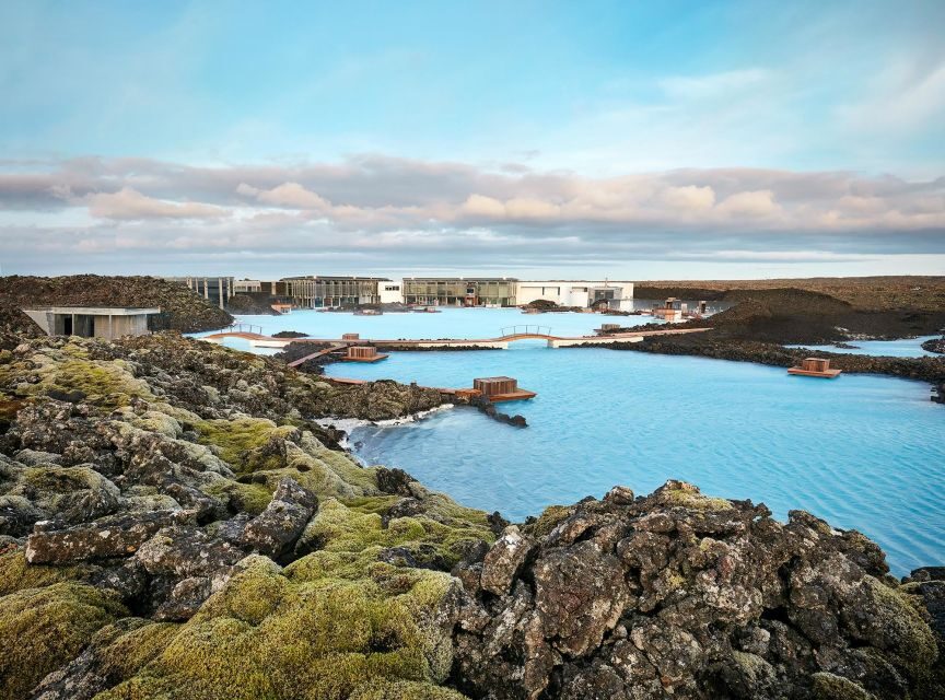 Reykjavik: Golden Circle Tour with Blue Lagoon Visit & Entry - Blue Lagoon Entry with Mask, Towel, and One Drink