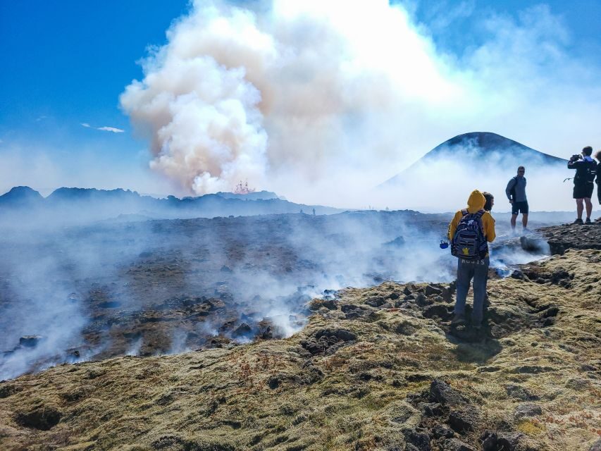 Reykjavík: Guided Afternoon Hiking Tour to New Volcano Site - What’s included, what isn’t, and what to pack so you’re comfortable