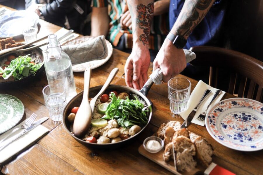 Reykjavik: Guided Foodie Walking Tour with 6 Tastings - Each stop’s job: what you learn (not just what you taste)