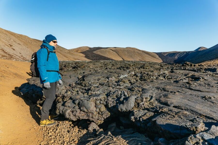 Reykjavik: Guided Tour to Volcano and Reykjanes Geopark - The drive out of Reykjavik: the “thinking time” part