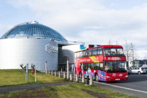 Reykjavík: Hop-On Hop-Off Bus and Perlan Museum Entry Ticket - Perlan Wonders of Iceland: 360 views and the real Ice Cave