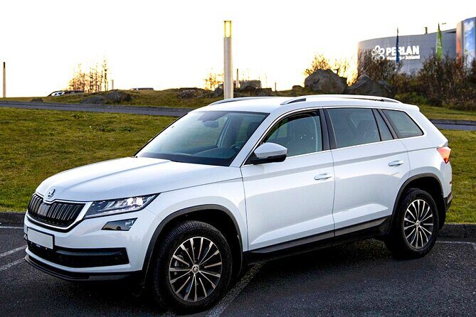 Reykjavik International Airport Private Arrival Transfer - Who Should Book This Transfer?