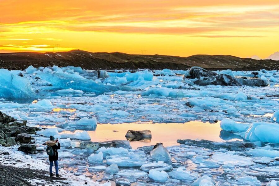 Reykjavik: Jokulsarlon Glacier Lagoon Full-Day Guided Trip - Seljalandsfoss and the behind-the-waterfall moment
