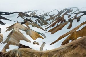 Reykjavík: Landmannalaugar Hike and the Valley of Tears - The Super Jeep ride from Reykjavík: long, real, and bumpy on purpose