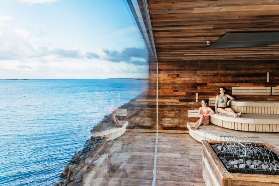 Reykjavik: Sky Lagoon Admission with Transfer - Key things to know before you go