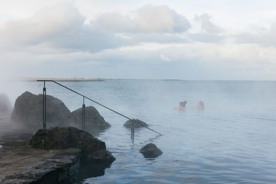 Reykjavik: Sky Lagoon Admission with Transfer - Saman Pass vs Sky Pass: is private changing worth it?