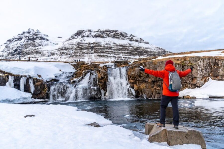 Reykjavik: Snæfellsnes Day Trip with Vatnshellir Lava Cave - Kirkjufell and Svöðufoss: the most photographed mountain, timed right