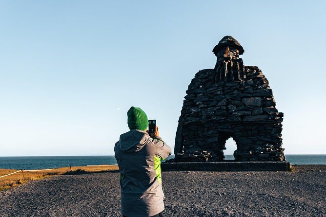 Reykjavik: Snaefellsnes National Park Small Group Trip - Ytri Tunga Beach: Your Early Chance for Seals