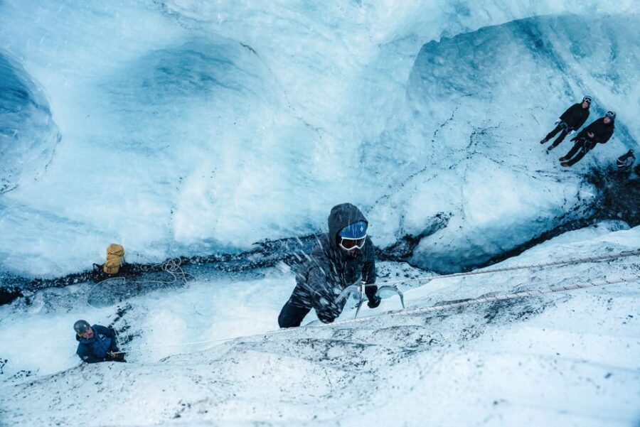 Reykjavík: Sólheimajökull Glacier Hike & Ice Climbing Intro - Key things that make this glacier hike feel worth it