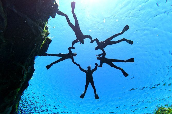 Silfra Drysuit Snorkeling with Free Photos - Meet on Location - In the fissure: what 100 meters of visibility feels like