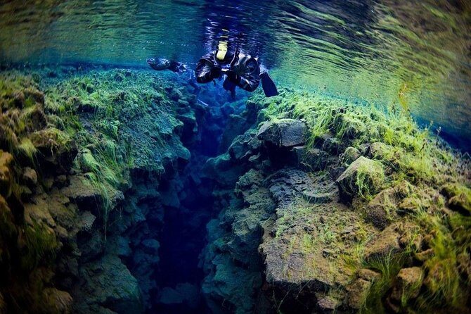 Silfra Fissure Snorkeling From Reykjavík - Free Underwater Photos - Underwater photos: included keepsakes, but manage expectations