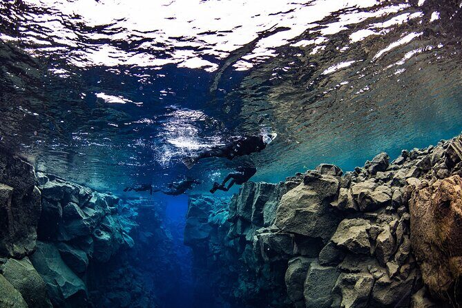 Silfra: Hot and Cold Snorkeling and Spa Tour - Self Drive - The guide briefing: safety plus tectonic plates