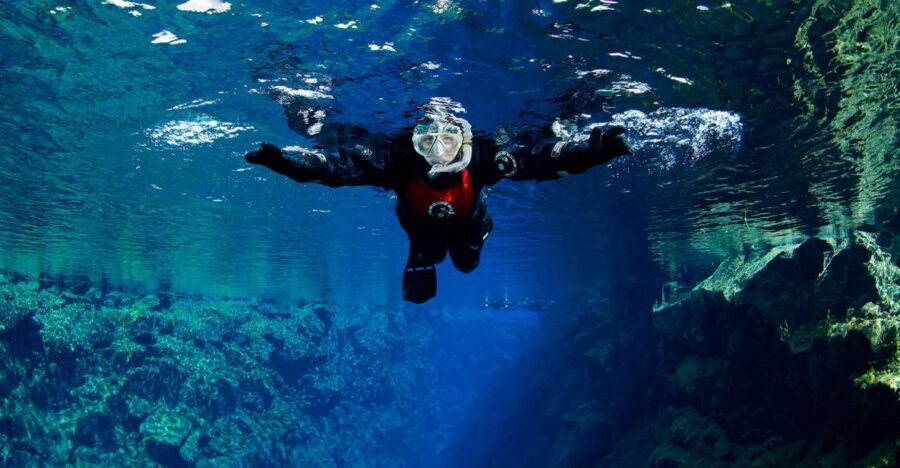 Silfra: Snorkeling Tour Between Tectonic Plates - Silfra’s main magic: swimming between tectonic plates
