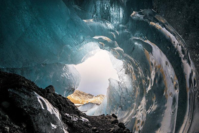 Skaftafell: Blue Ice Cave & Glacier Hike on Vatnajökull - Duration and Pace: How This Fits Into a Day in Iceland