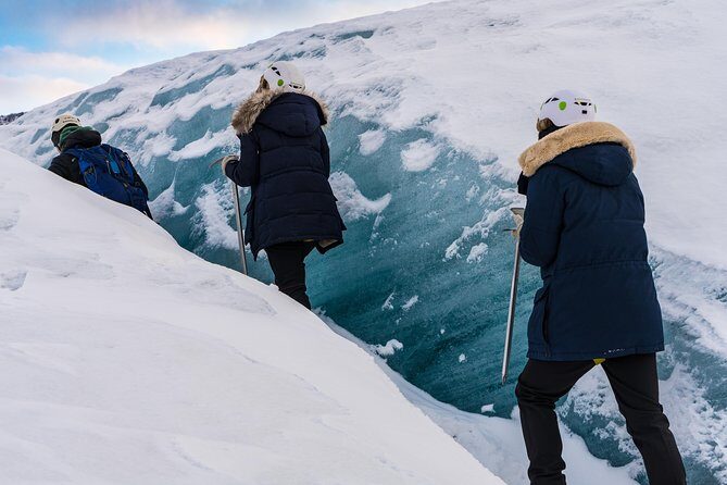 Skaftafell: Blue Ice Glacier Hike on Vatnajökull - 1.5 hours on Falljökull blue ice: the part you’ll remember later