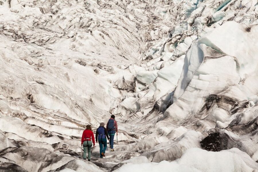 Skaftafell: Extra-Small Group Glacier Hike - The 4x4 drive: more time on ice, less time in the car