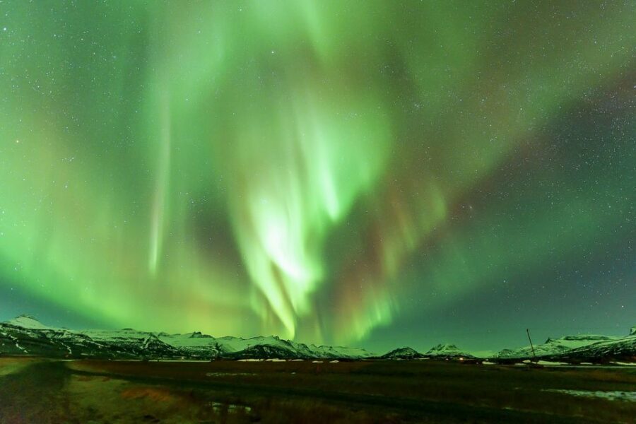 Small-Group Premium Northern Lights Tour from Reykjavik - Aurora Hunting From Reykjavík: the small-group advantage