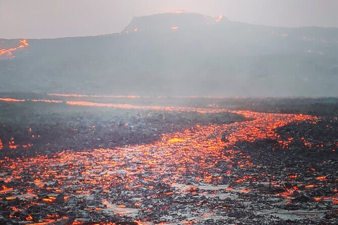Small Group Volcano Hike with a Professional Geologist - What’s included, what’s not, and what you should pack anyway