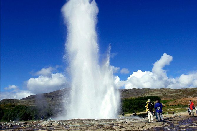 The Golden Circle Guided Bus Tour from Reykjavik - Stop 2: Gullfoss in 45 minutes, plus the slippery-walk reality