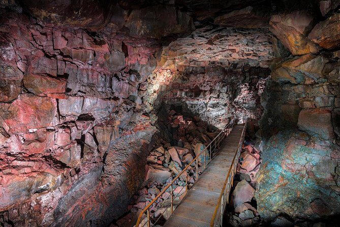 The Lava Tunnel Tour - Raufarhólshellir - Price check: is $74.98 worth one hour underground?