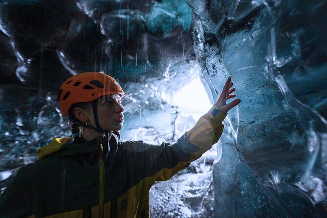 The Original Ice Cave Tour in Jökulsárlón Glacier Lagoon - What to wear and bring so the day feels good