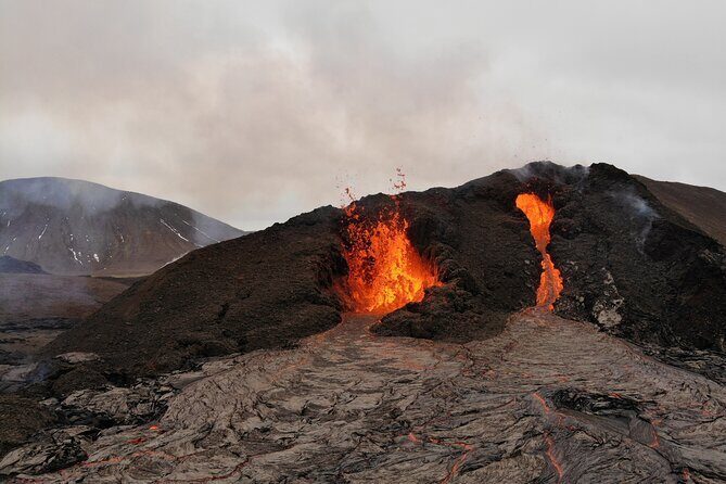 Volcano Hike and Grindavík Visit from Reykjavik - What to Pack So the Lava Walk Stays Fun